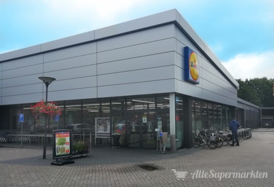 Hoofdingang van de Lidl Ootmarsum De Meierij